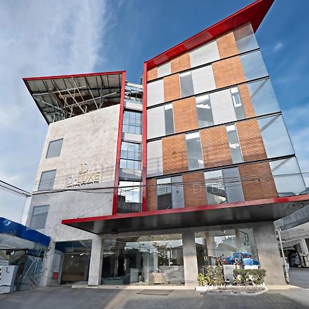D-Luxe Hotel Kochi Exteriér fotografie