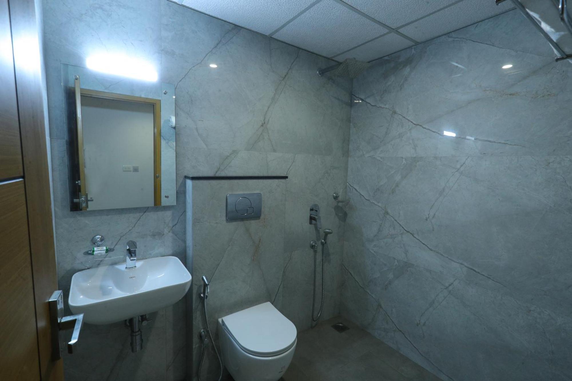 D-Luxe Hotel Kochi Exteriér fotografie